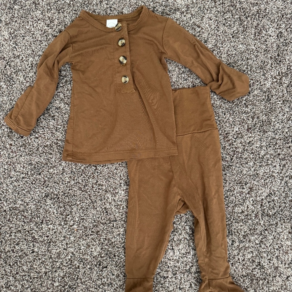 Lou Lou & Company top and bottoms